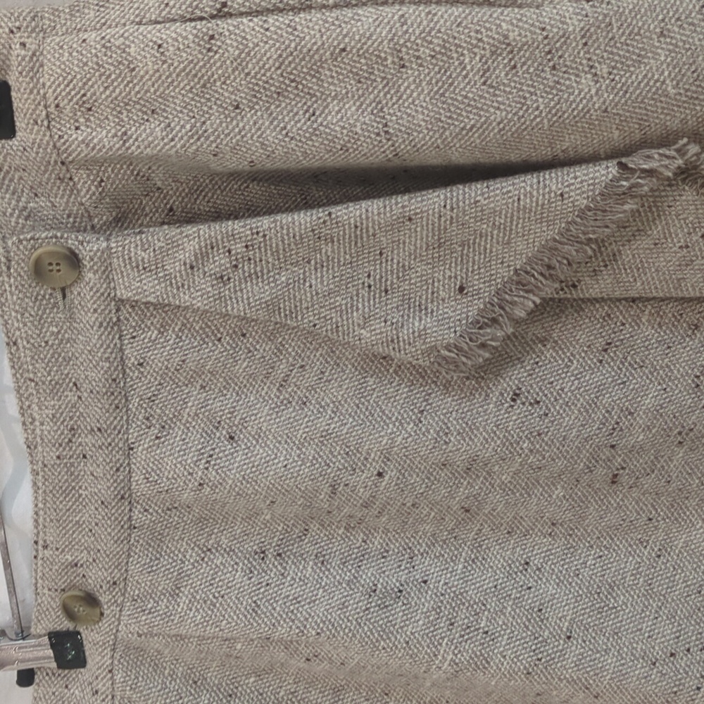 Liz Claiborne | Wrap Natural Tan/Specks Herringbone Fringed Waterfall Skirt | 8 - Picture 2 of 12